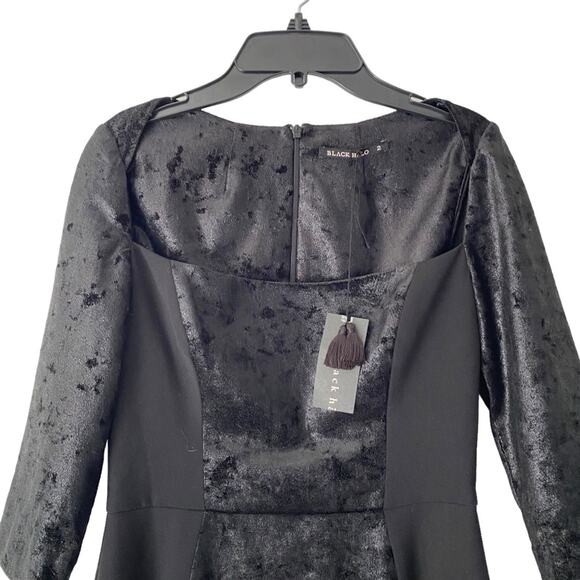 Black Halo Crushed Velvet Square Neck NWTs size 2 Sheath Straight Dress - Picture 2 of 8